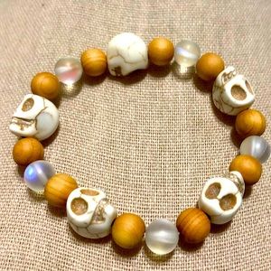 💀Handmade Skull bracelet with Aurora glass & wooden Sandalwood beads
